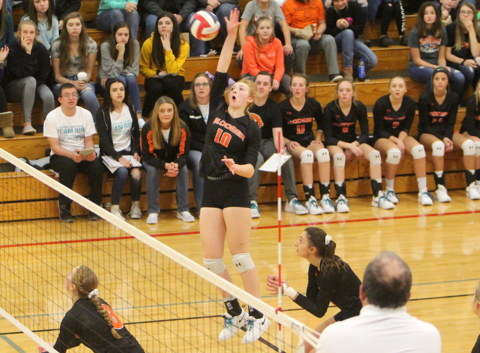 Bloomer volleyball vs Mosinee 10-27-18